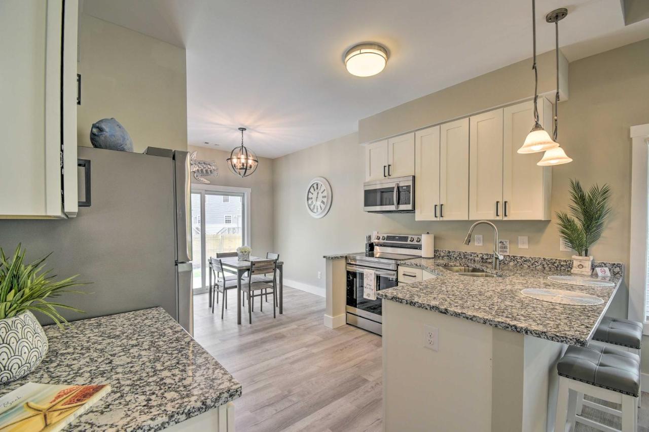Ocean Isle Beach Home With Shared Lanai And Grill Экстерьер фото