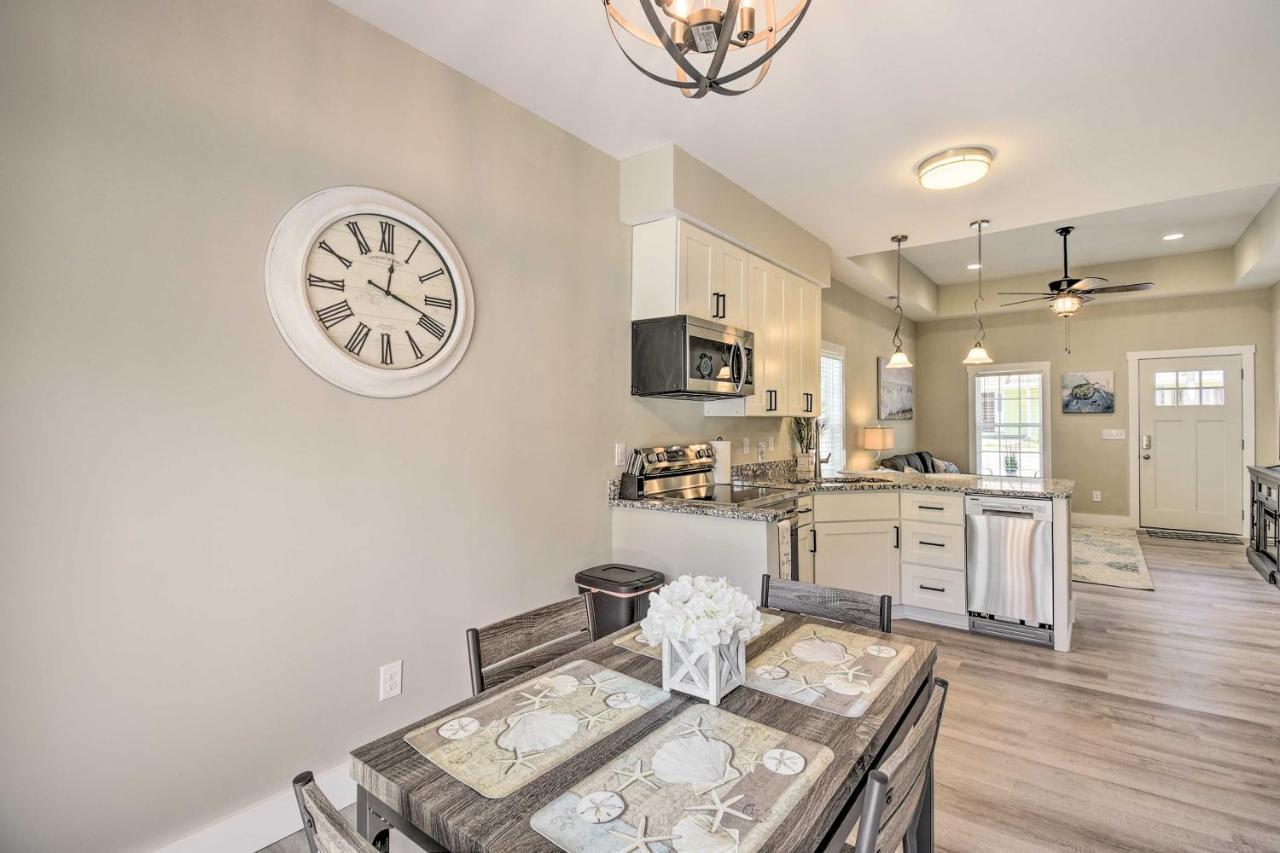 Ocean Isle Beach Home With Shared Lanai And Grill Экстерьер фото